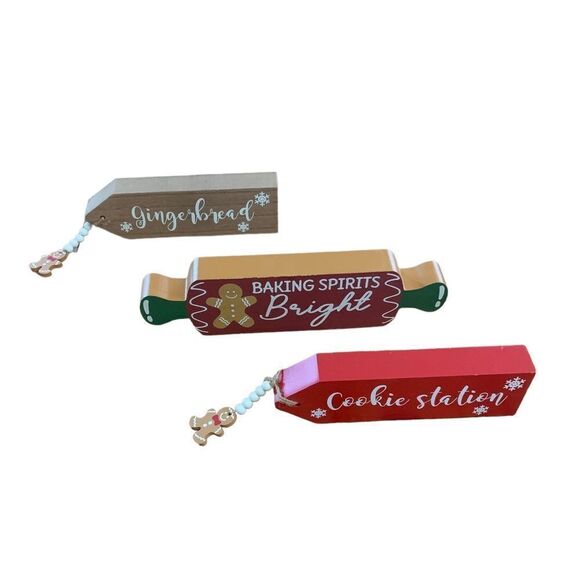 Other - Bundle of 3 Wood Christmas Decor, New With Tags